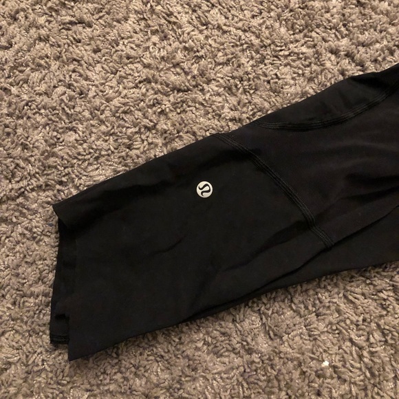 Lululemon On Pace Crop 21” Black - Picture 3 of 7